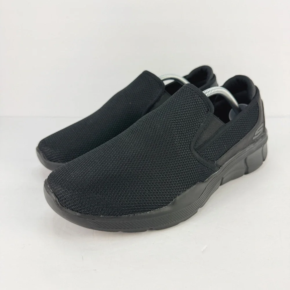 Skechers Mens 10.5 Equalizer 3.0 Sumnin Relaxed Fit Bluecore Black Slip On Shoes